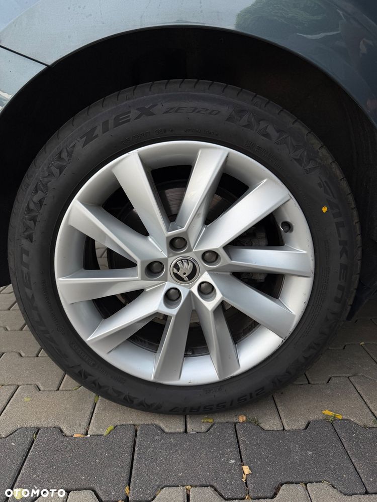Skoda Superb 2.0 TDI Ambition - 10