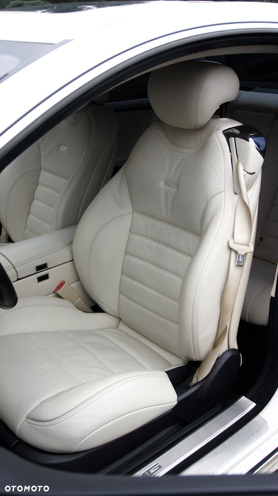 Mercedes-Benz CL 63 AMG 7G-TRONIC - 10