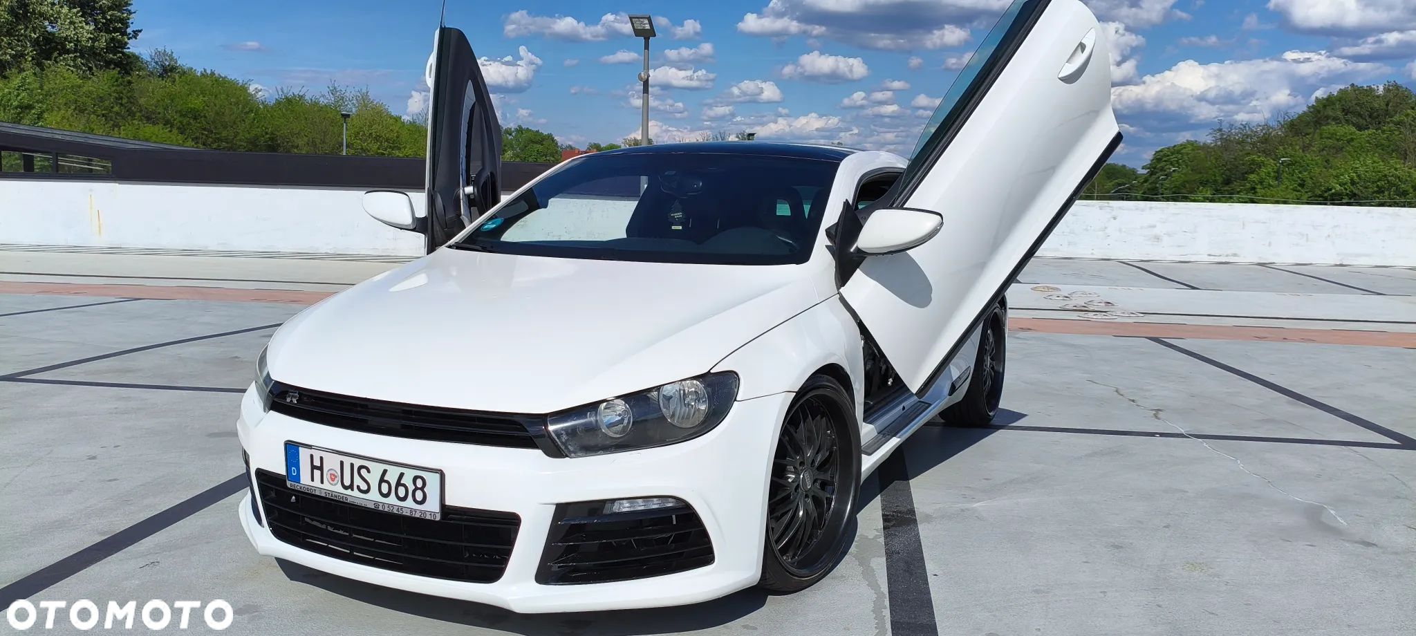 Volkswagen Scirocco 1.4 TSI Perfectline R-Style - 1
