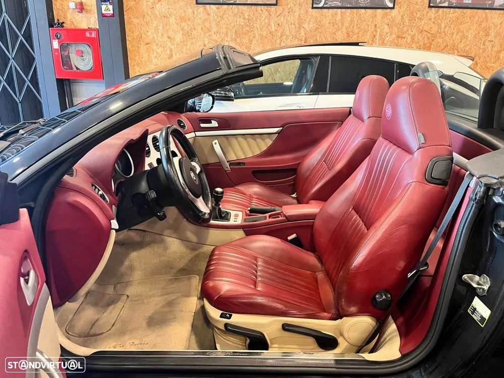 Alfa Romeo Spider 2.4 JTDM - 10