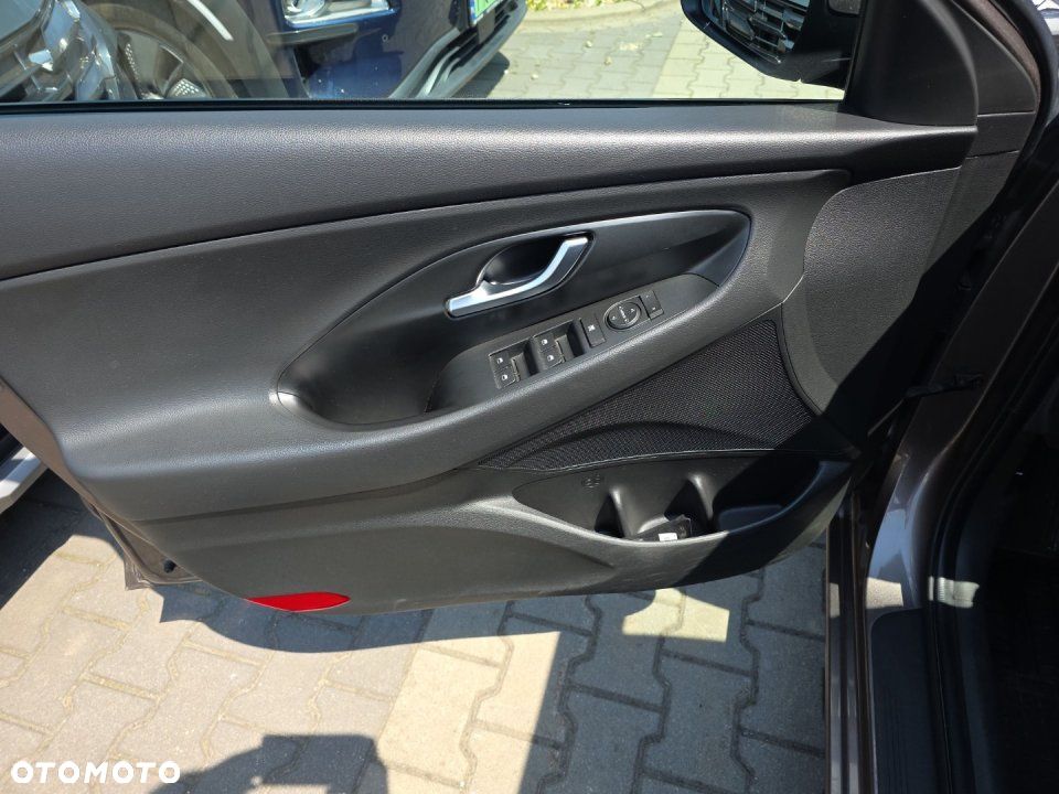 Hyundai i30 - 11
