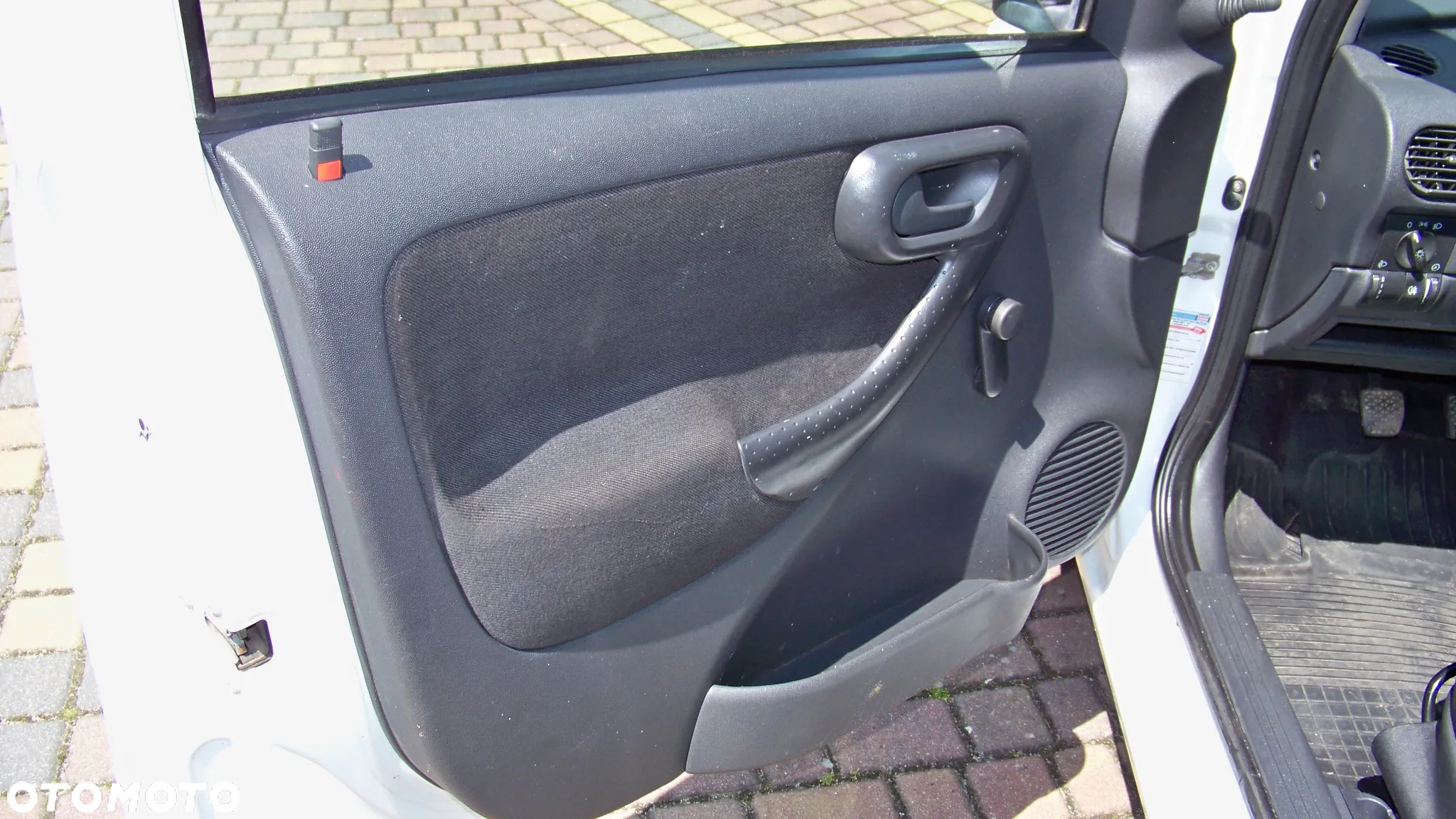 Opel Combo - 12