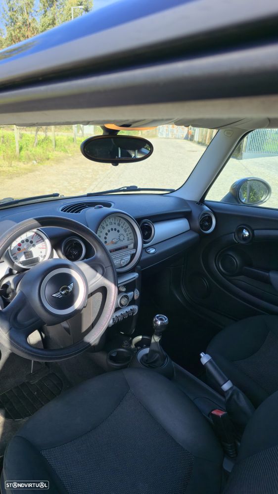 MINI 3 Portas Cooper D - 13