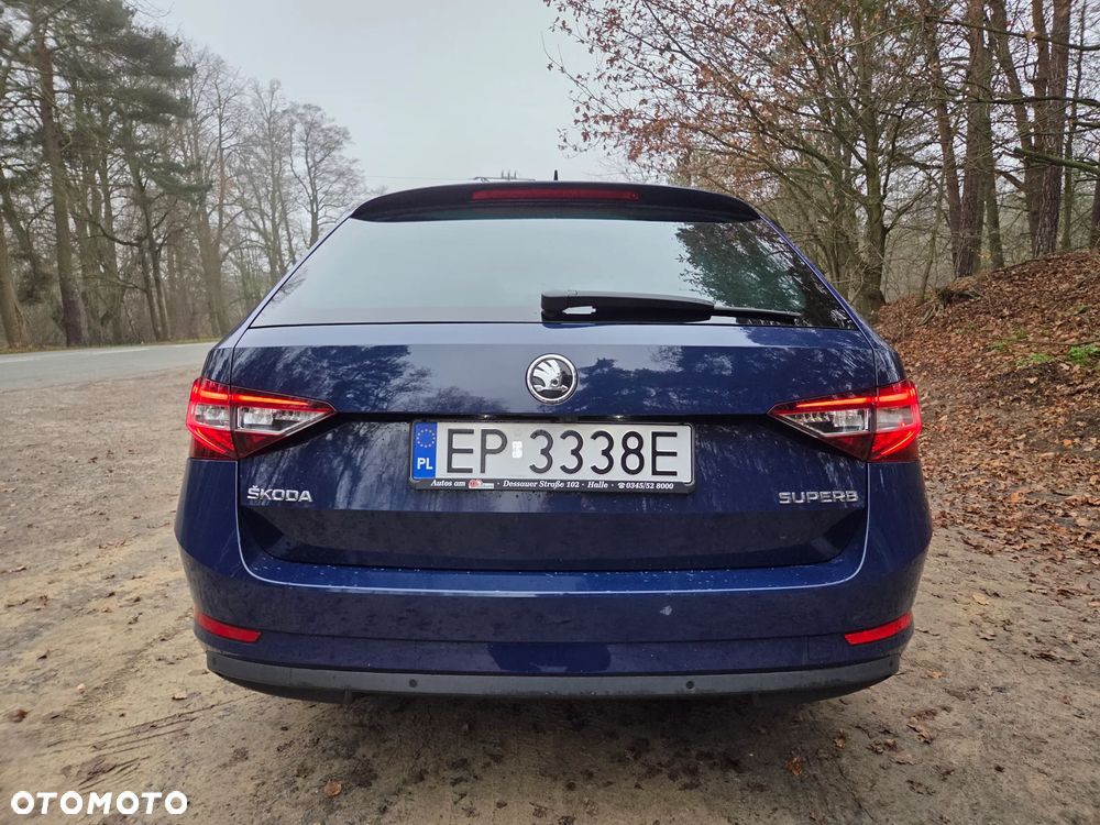 Skoda Superb Combi 1.8 TSI L&K - 5