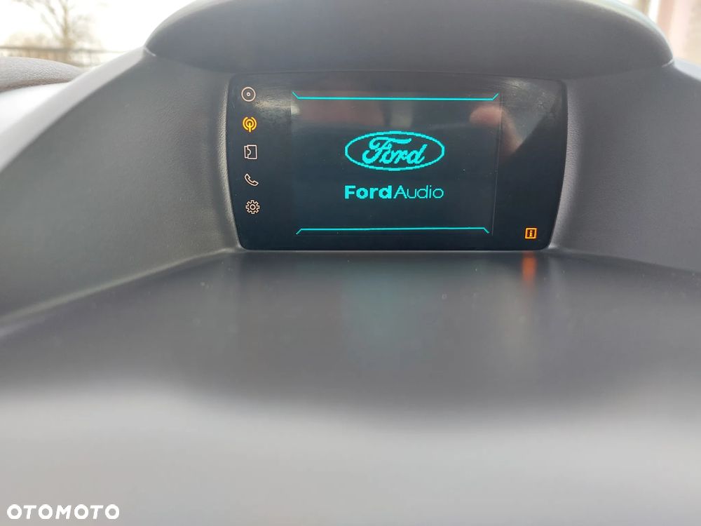 Ford Fiesta 1.0 EcoBoost Champions Edition - 23