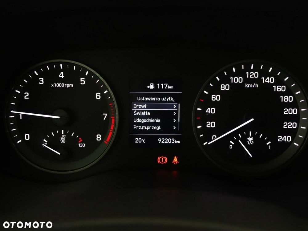 Hyundai Tucson 1.6 GDi 2WD Pure - 23