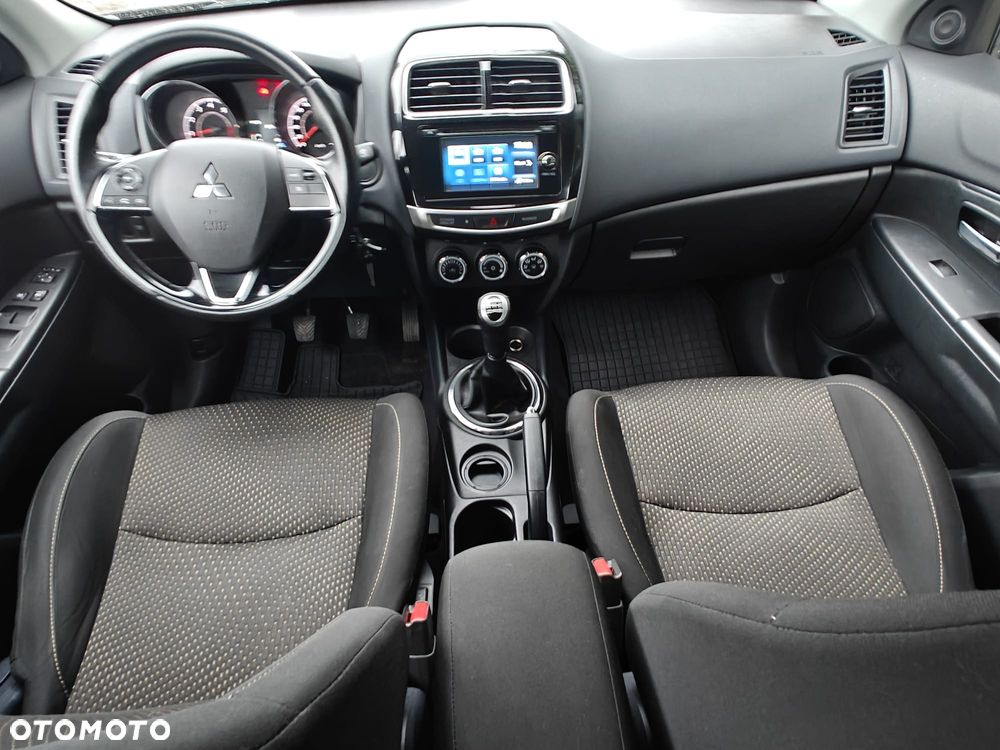 Mitsubishi ASX - 26