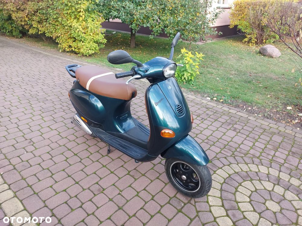 Piaggio Vespa - 1