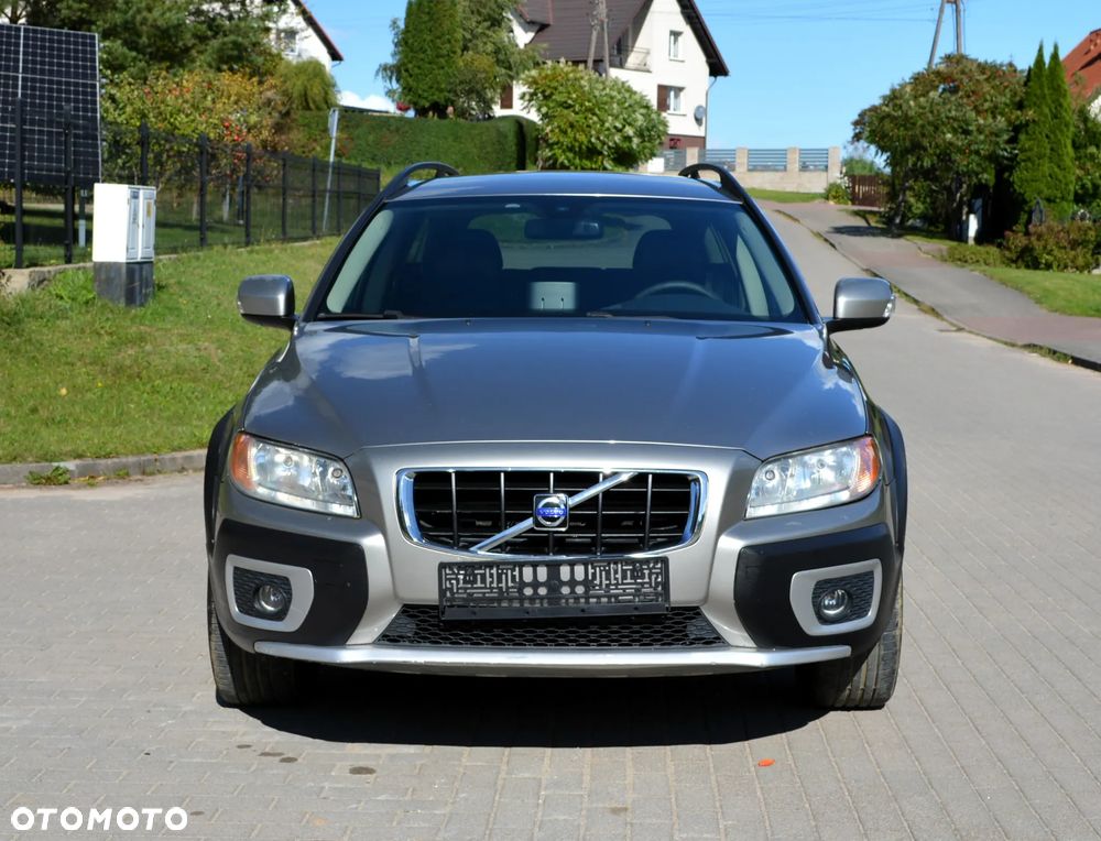 Volvo XC 70 D5 AWD Summum - 2