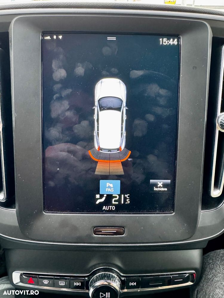 Volvo XC 40 D3 Momentum - 19