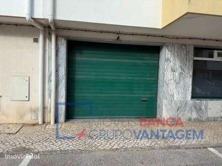 GARAGEM NO ENTRONCAMENTO - Grande imagem: 3/3