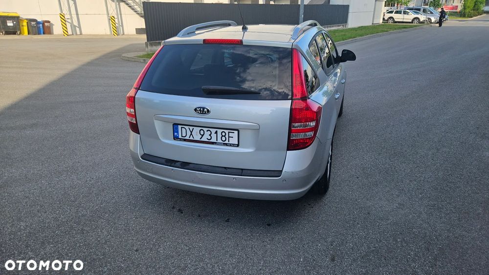 Kia Ceed - 17