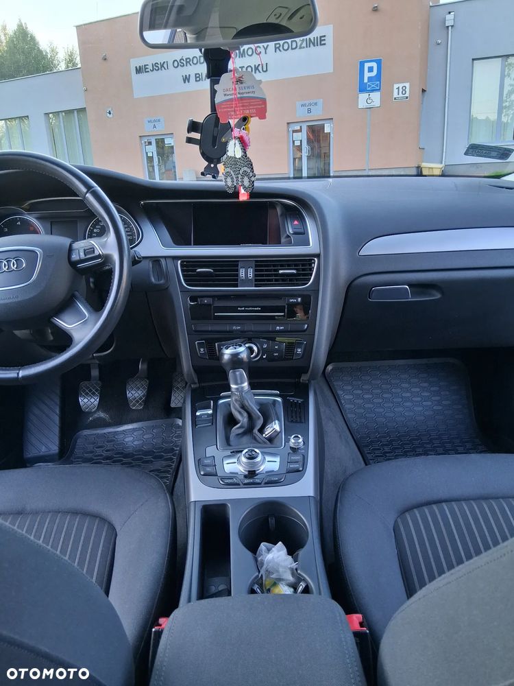 Audi A4 Avant - 14
