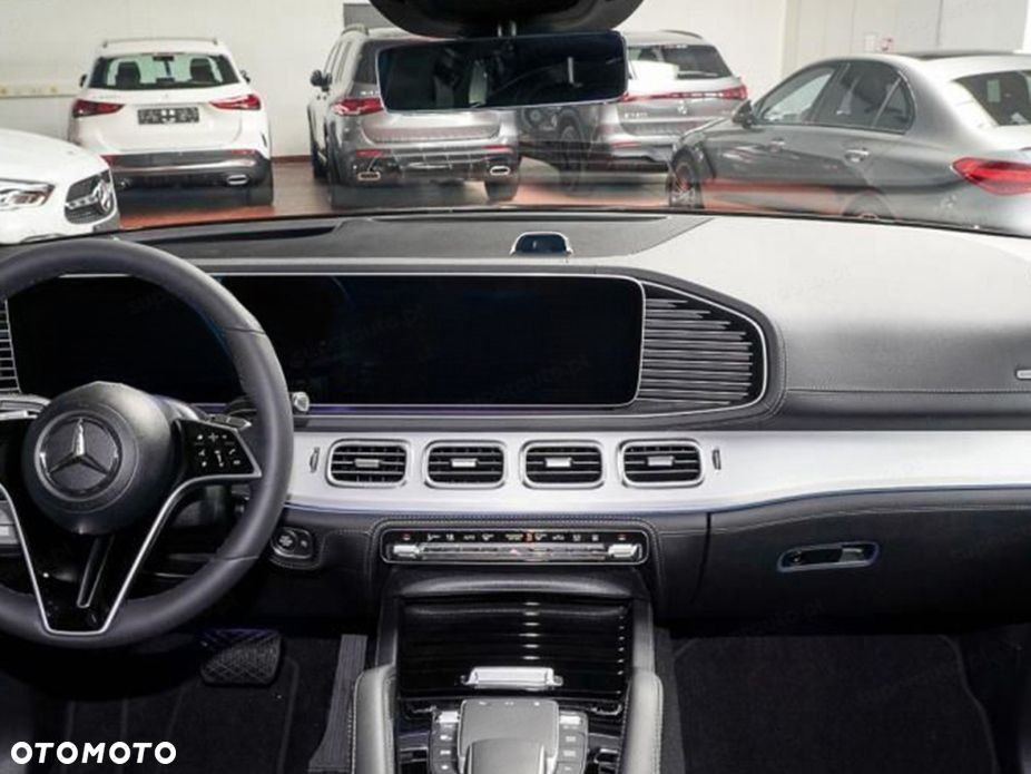 Mercedes-Benz GLE 300 d mHEV 4-Matic AMG Line - 11