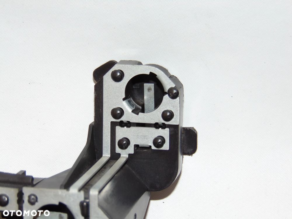 Wkład lampy prawej tylny tył prawy oprawka prawa Peugeot 307 FL lift HB hatchback 05-08r - 7