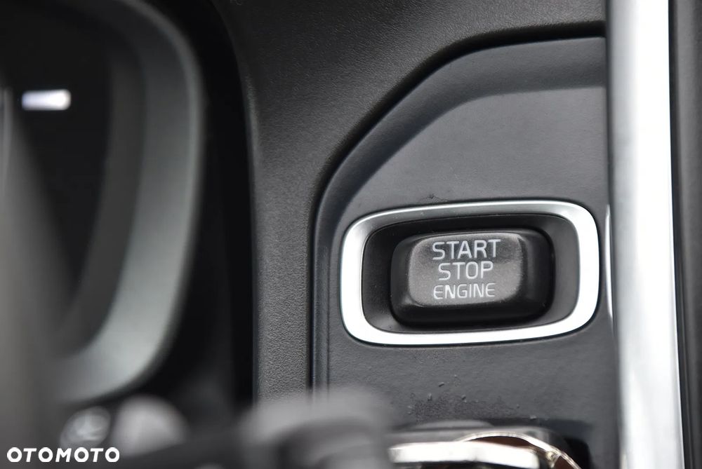 Volvo XC 60 D4 Drive-E Kinetic - 31