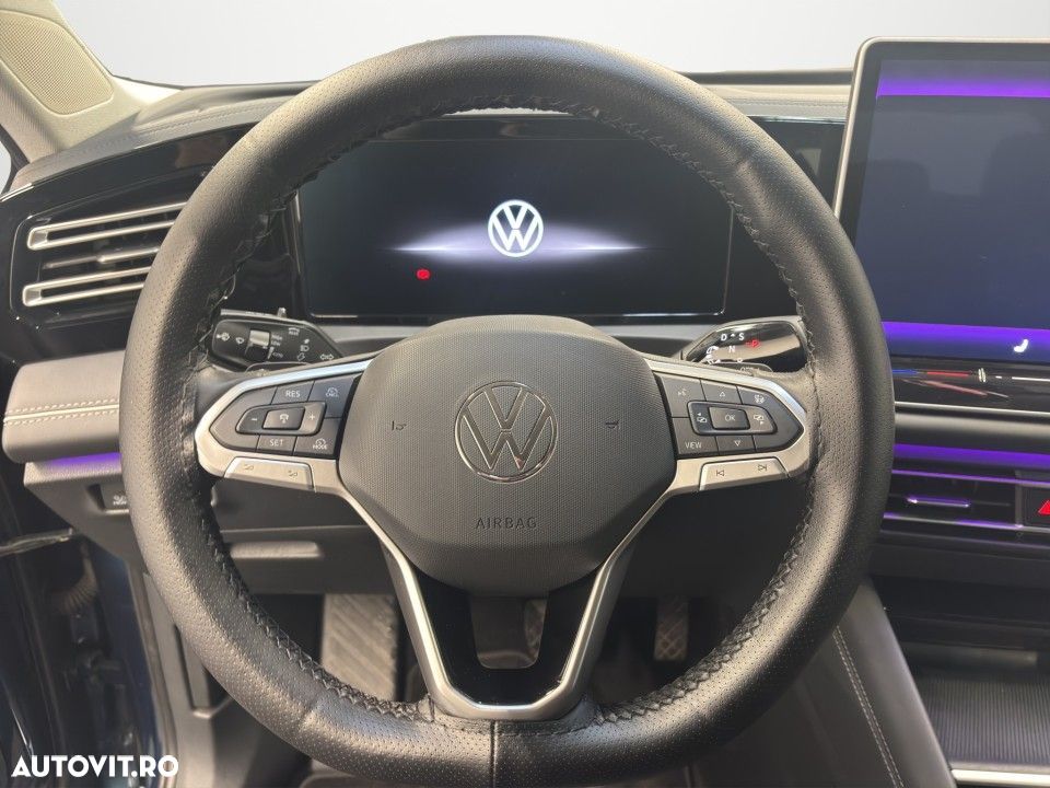 Volkswagen Tiguan 2.0 TDI DSG Elegance - 11