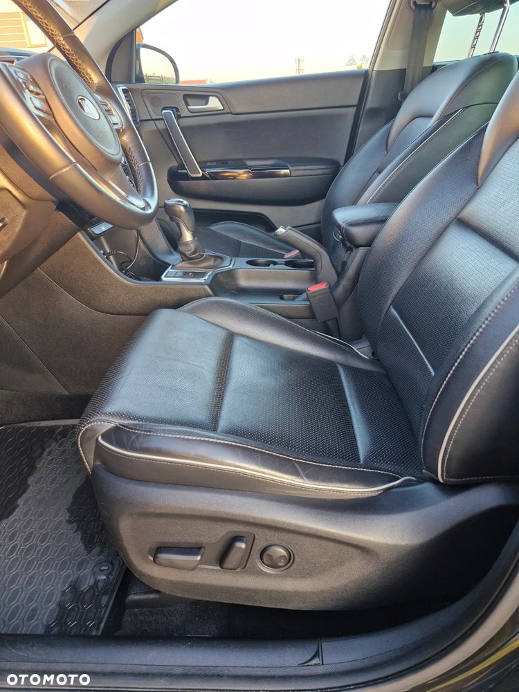 Kia Sportage 1.6 GDI Business Line 2WD - 24