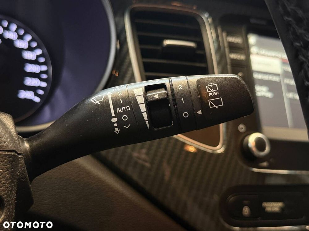 Kia Carens 2017
