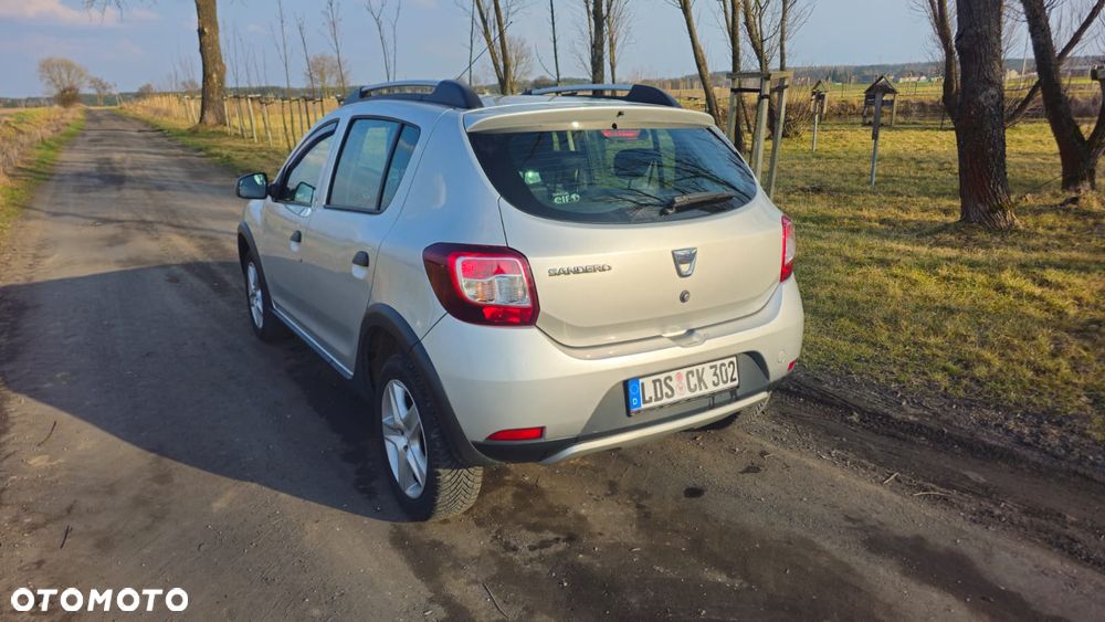 Dacia Sandero Stepway TCe 90 (S&S) Celebration - 6
