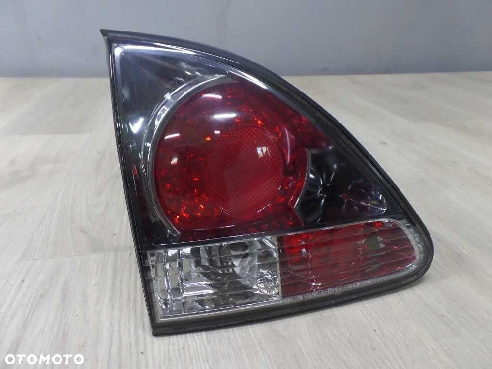 LEXUS RX 300 330 LIFT 00-03 LAMPA TYL LEWA W KLAPE - 3