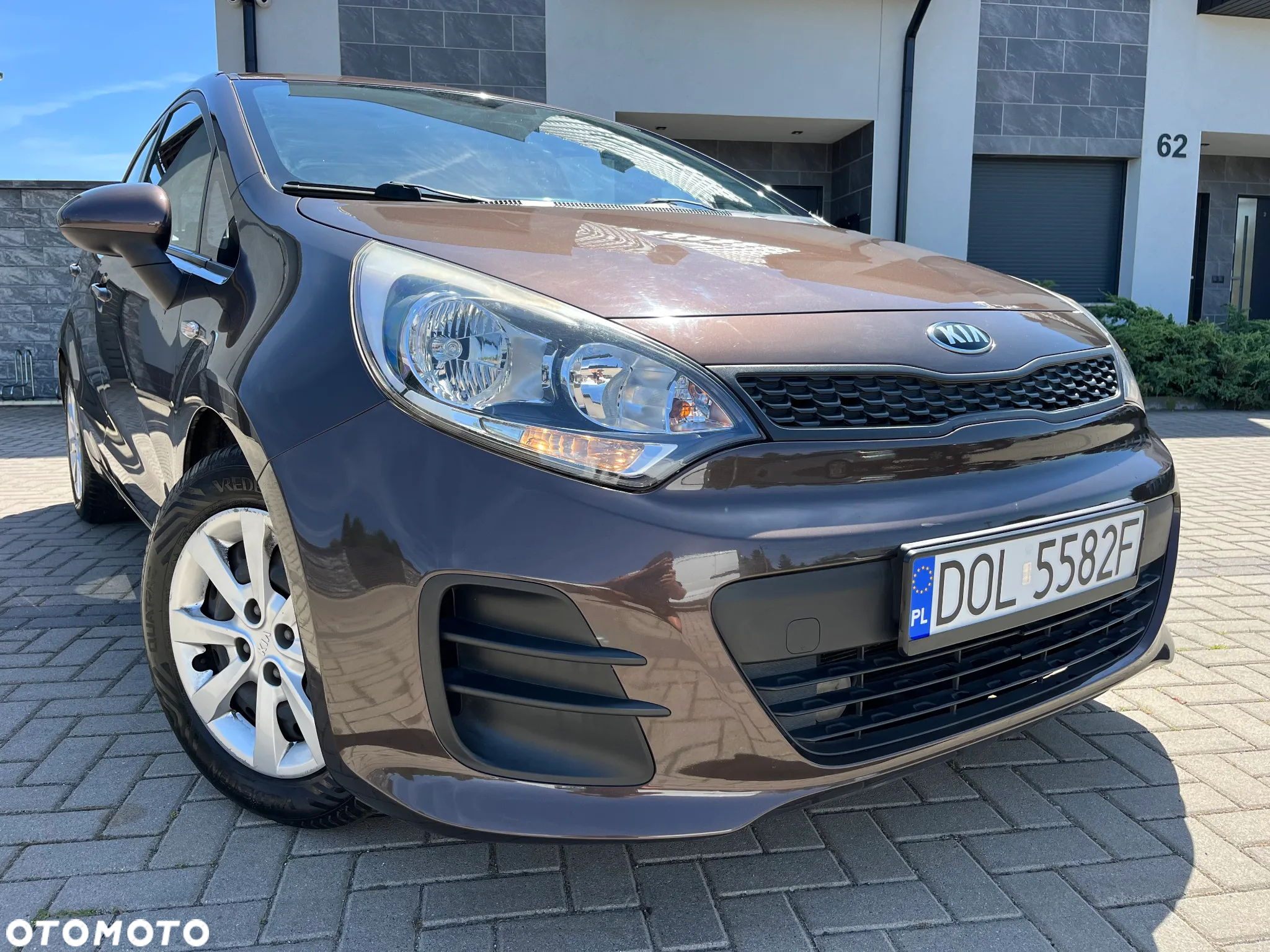 Kia Rio - 2