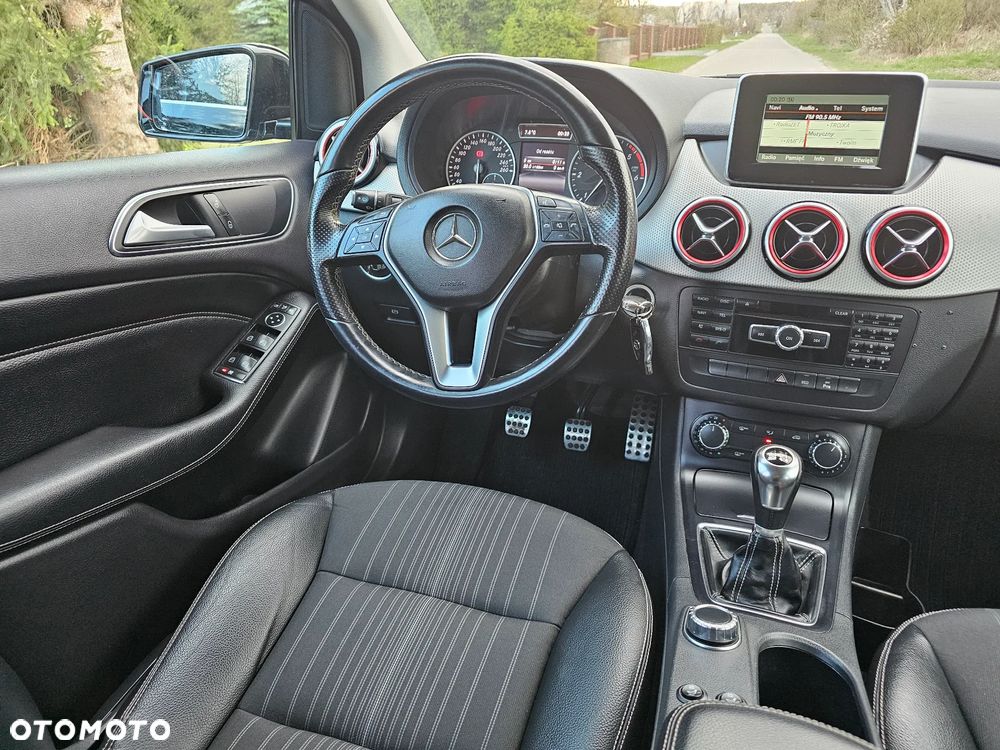 Mercedes-Benz Klasa B 200 CDI (BlueEFFICIENCY) - 12