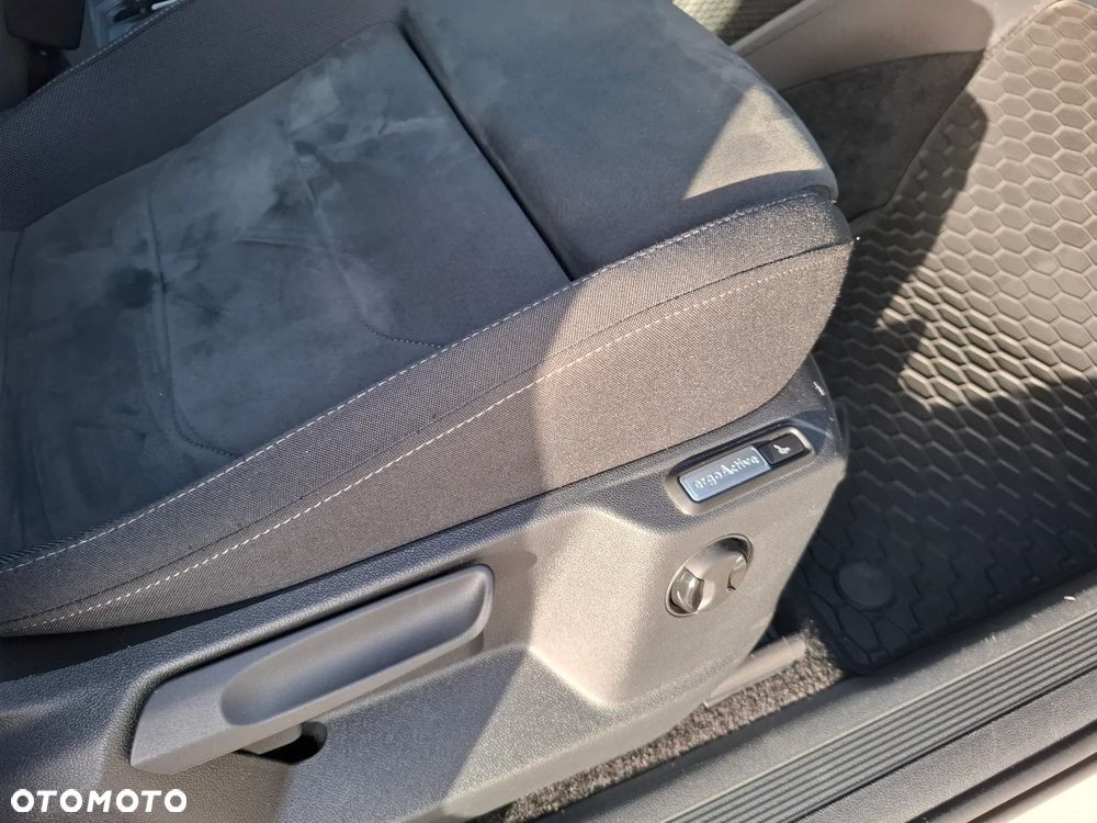 Volkswagen Tiguan 2.0 TDI BMT SCR IQ Drive DSG - 33