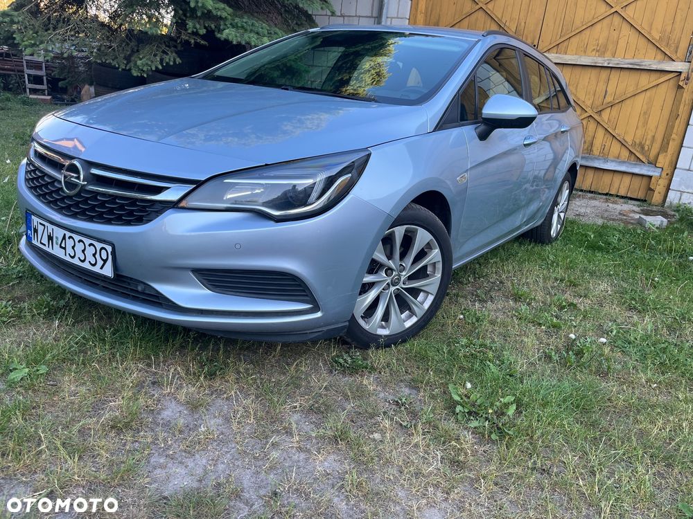Opel Astra 1.4 Turbo Start/Stop 120 Jahre - 1