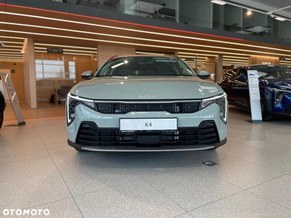 Kia K4 - 3