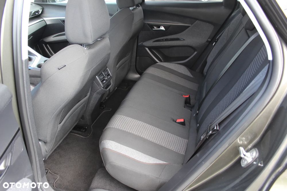 Peugeot 3008 BlueHDi 130 Stop & Start Active Business-Paket - 19