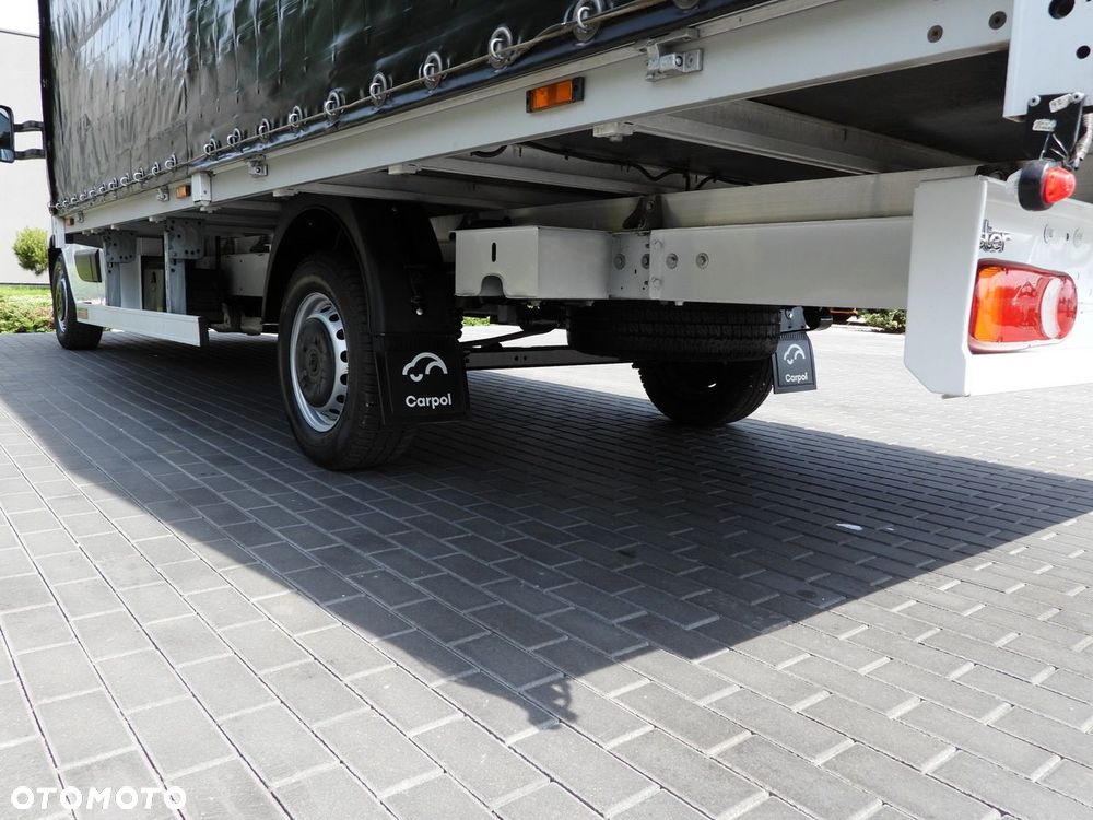 Renault MASTER  PLANDEKA 12 PALET WEBASTO TEMPOMAT LEDY PNEUMATYKA KLIMATYZACJA  165KM - 17