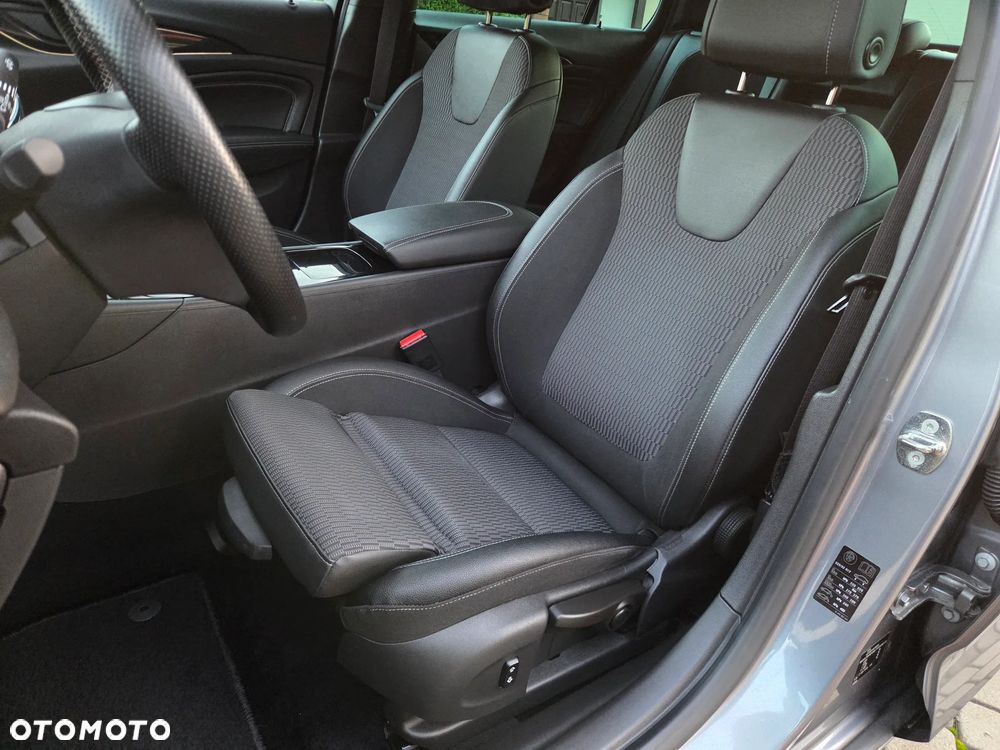 Opel Insignia 2.0 CDTI Innovation S&S - 28