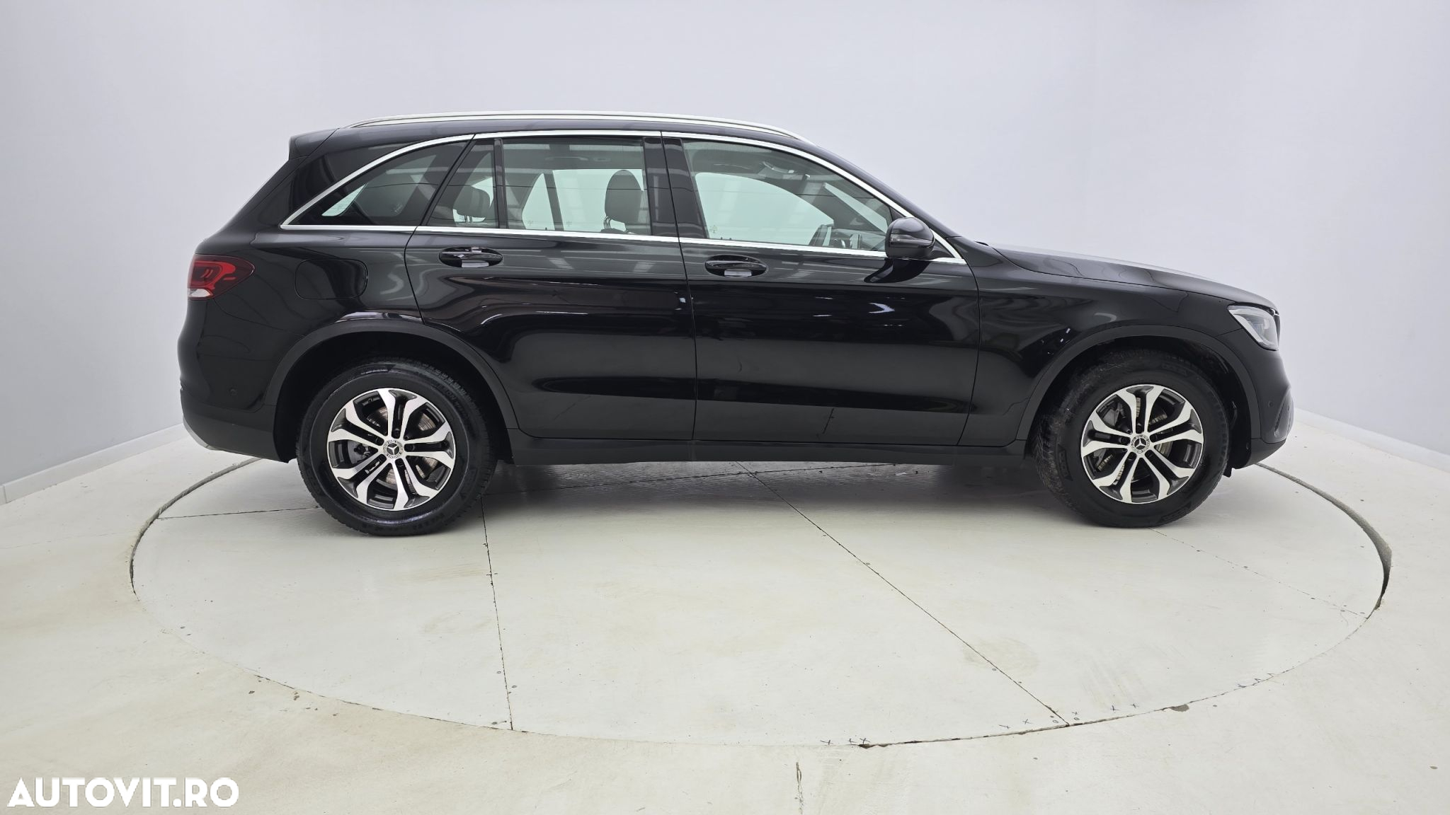 Mercedes-Benz GLC 220 d 4MATIC - 5