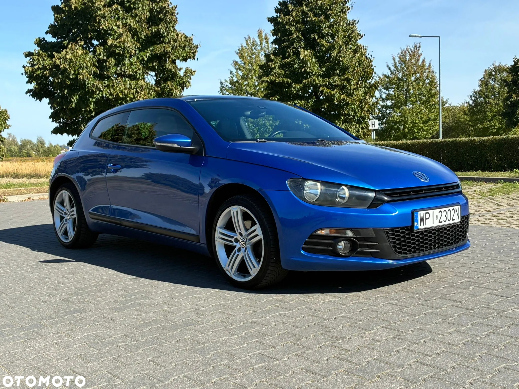 Volkswagen Scirocco 2.0 TDI - 12