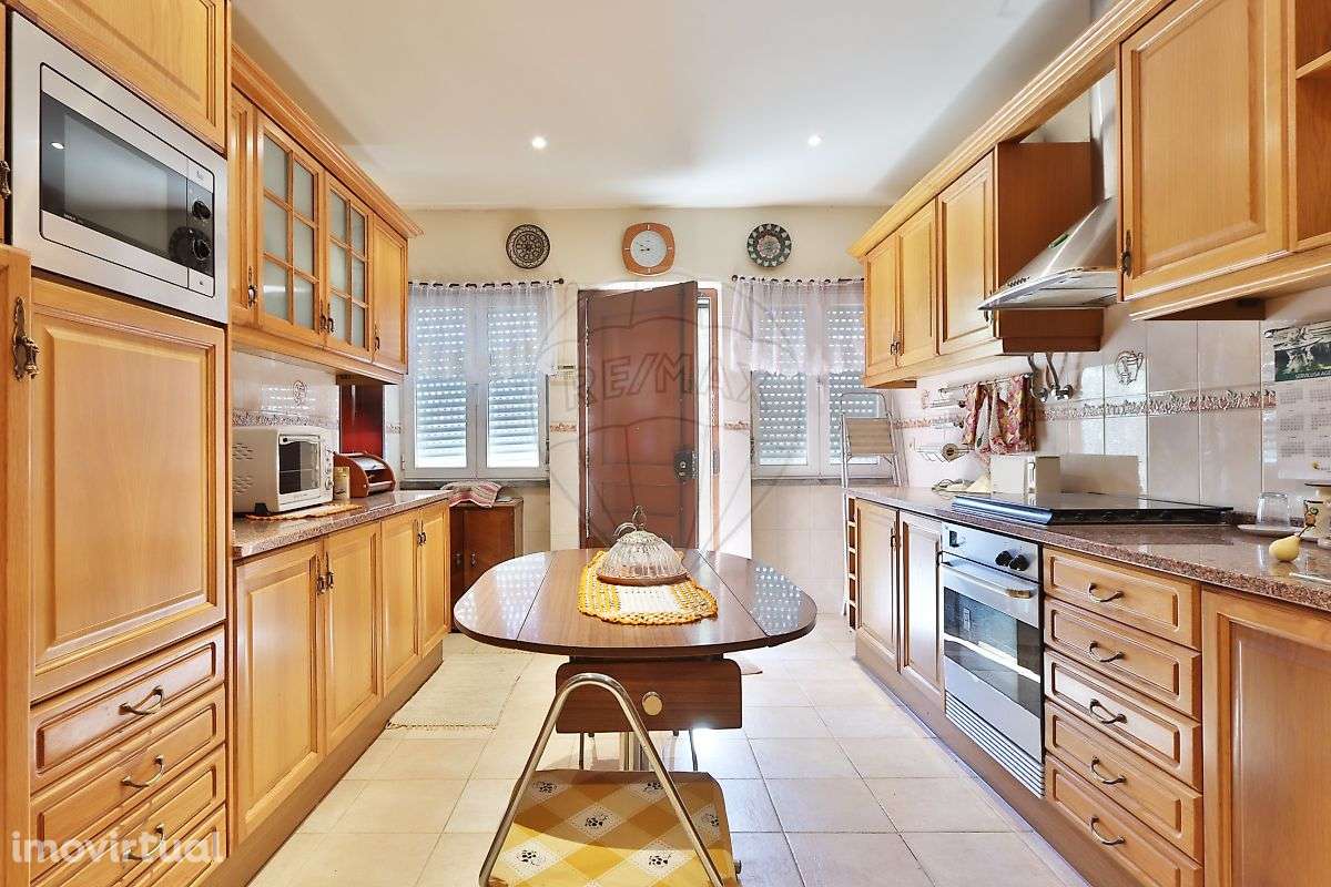 Moradia T6 para venda - Grande imagem: 4/50