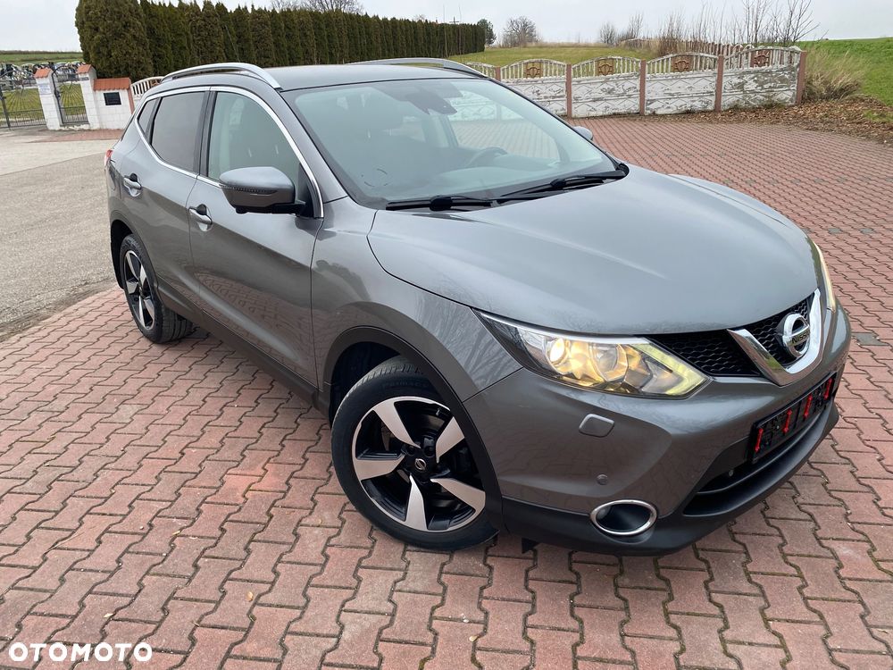 Nissan Qashqai 1.6 DIG-T 360 - 2