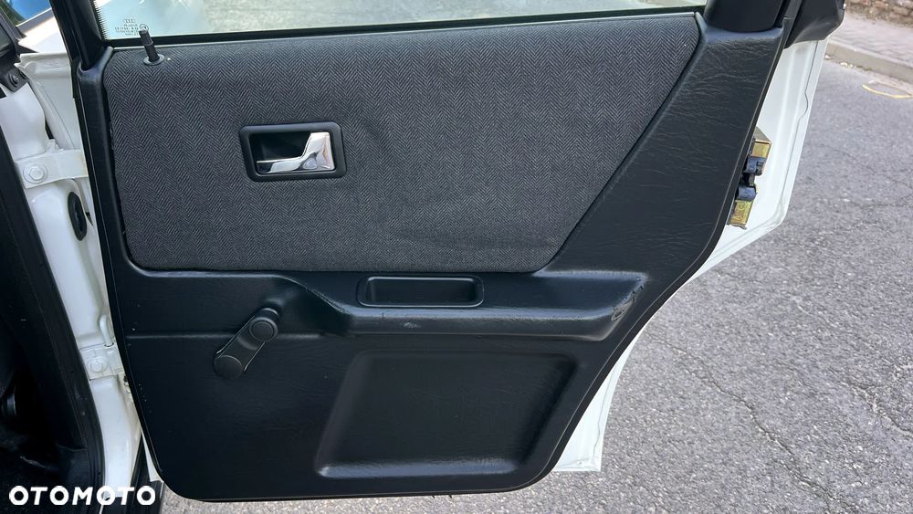 Audi 80 - 29