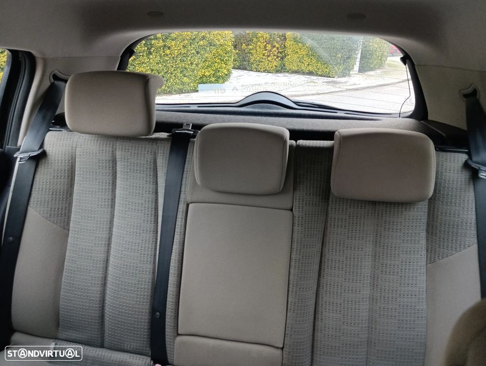 Renault Mégane 1.5 dCi Dynamique - 16