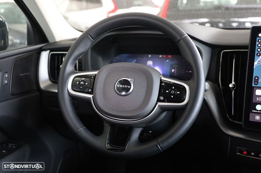 Volvo XC 60 2.0 T6 PHEV Core AWD - 21