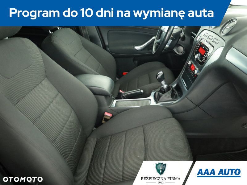 Ford Mondeo - 9