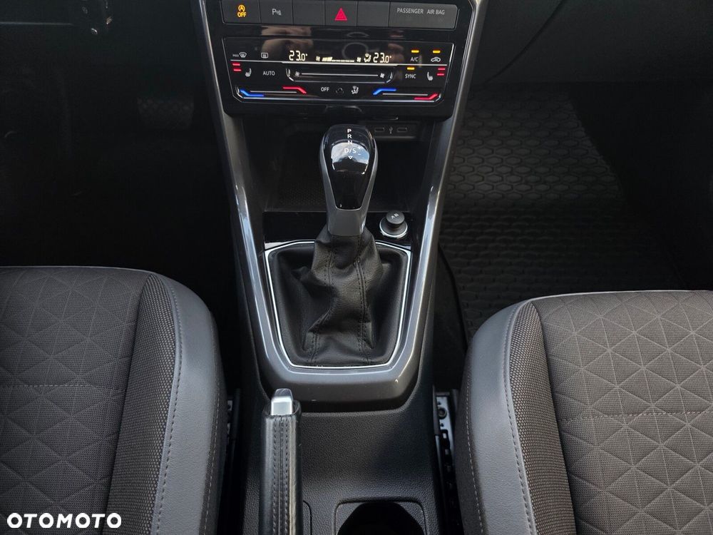 Volkswagen T-Cross 1.5 TSI ACT Style DSG - 22