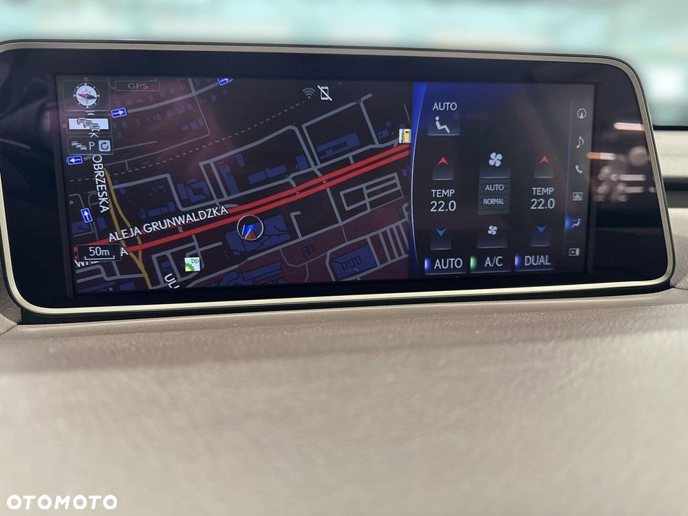 Lexus RX 450h Prestige - 24