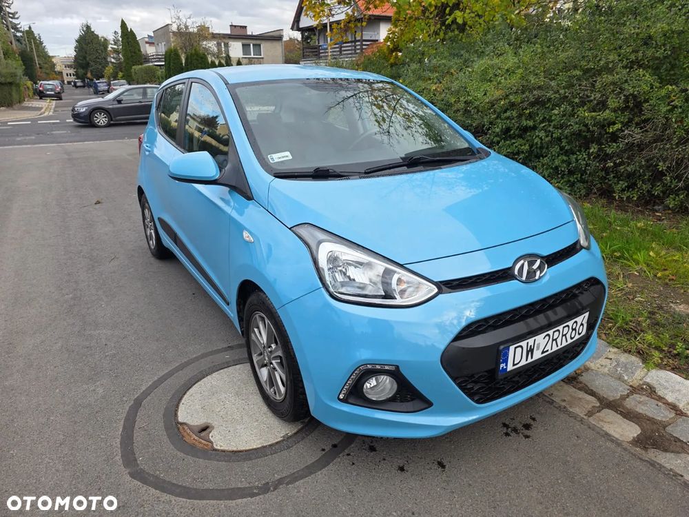 Hyundai i10 1.0 blue - 1