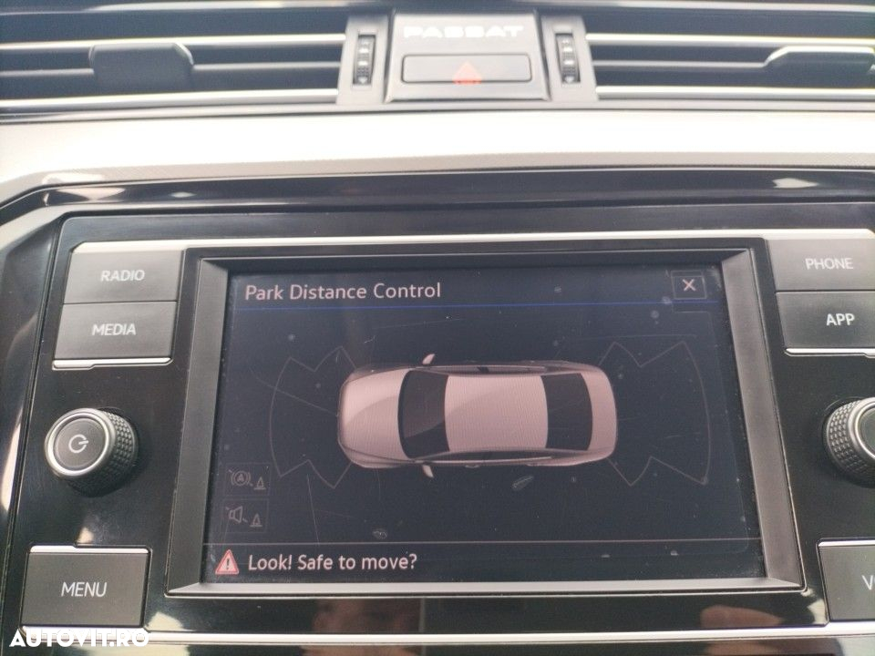 Volkswagen Passat - 23