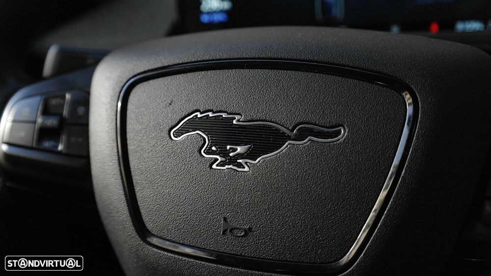 Ford Mustang Mach-E 98.7 kWh Premium - 58
