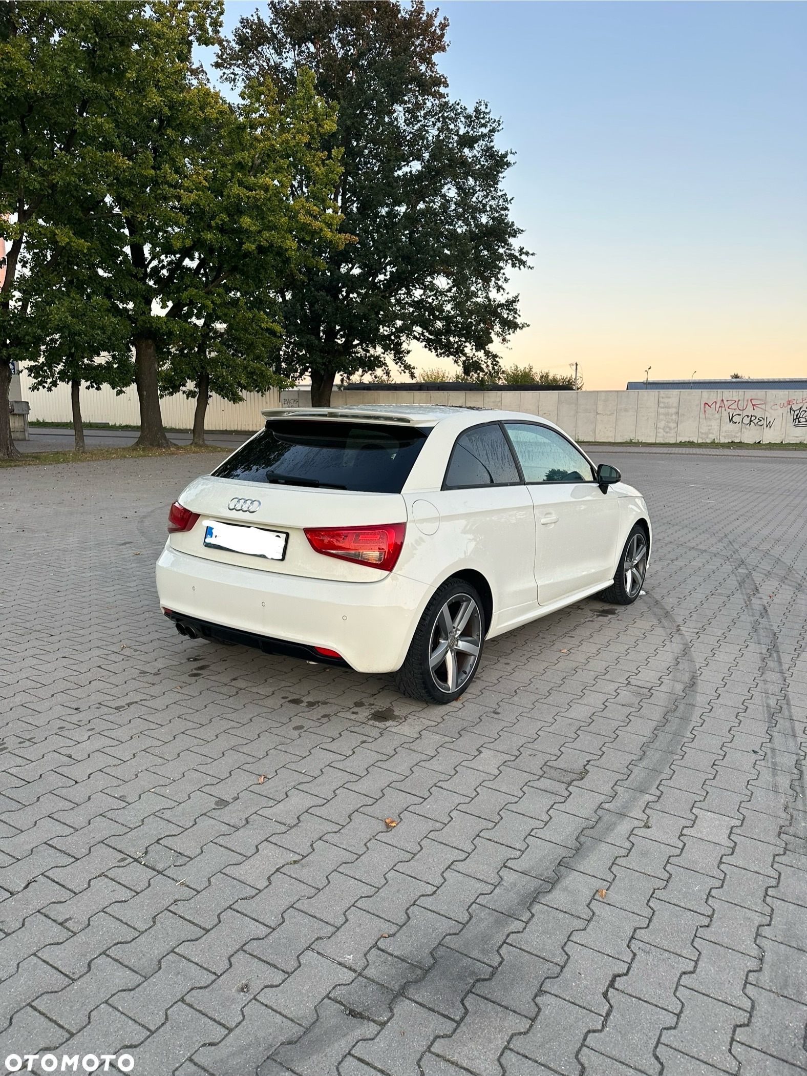 Audi A1 1.4 TFSI Attraction - 2
