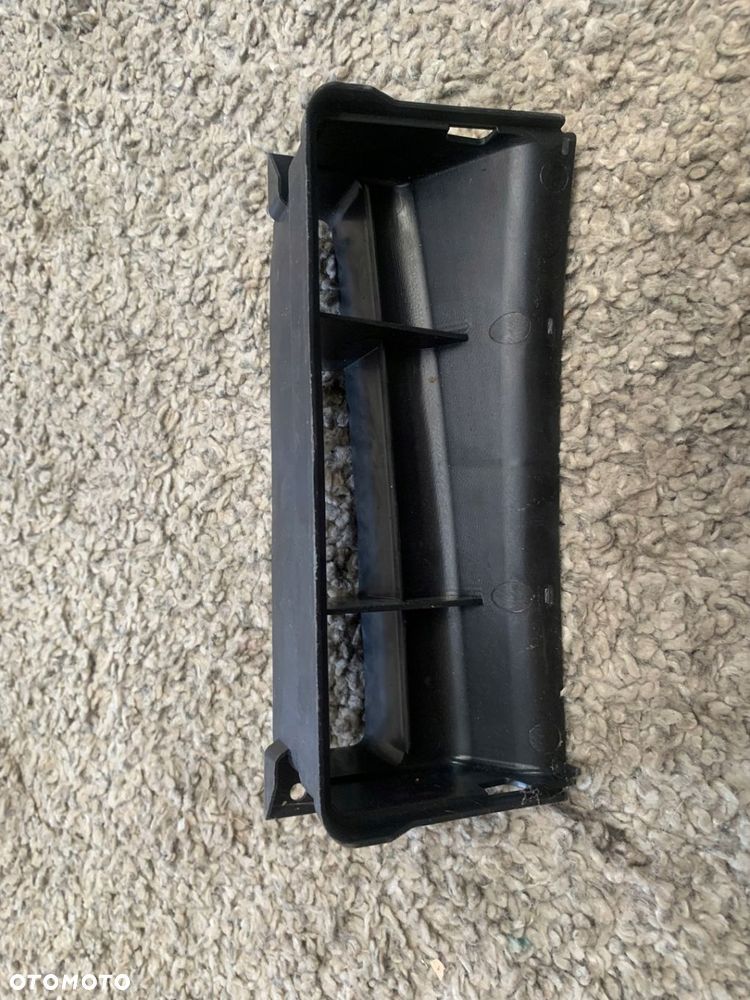 Kratka wlotu powietrza AUDI SEAT SKODA 1K0805971C - 2