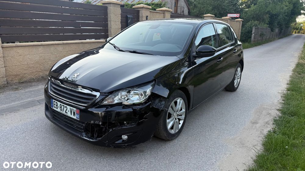 Peugeot 308 1.6 BlueHDi Allure S&S - 2