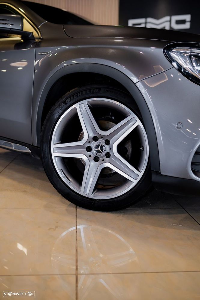 Mercedes-Benz GLA 200 - 7